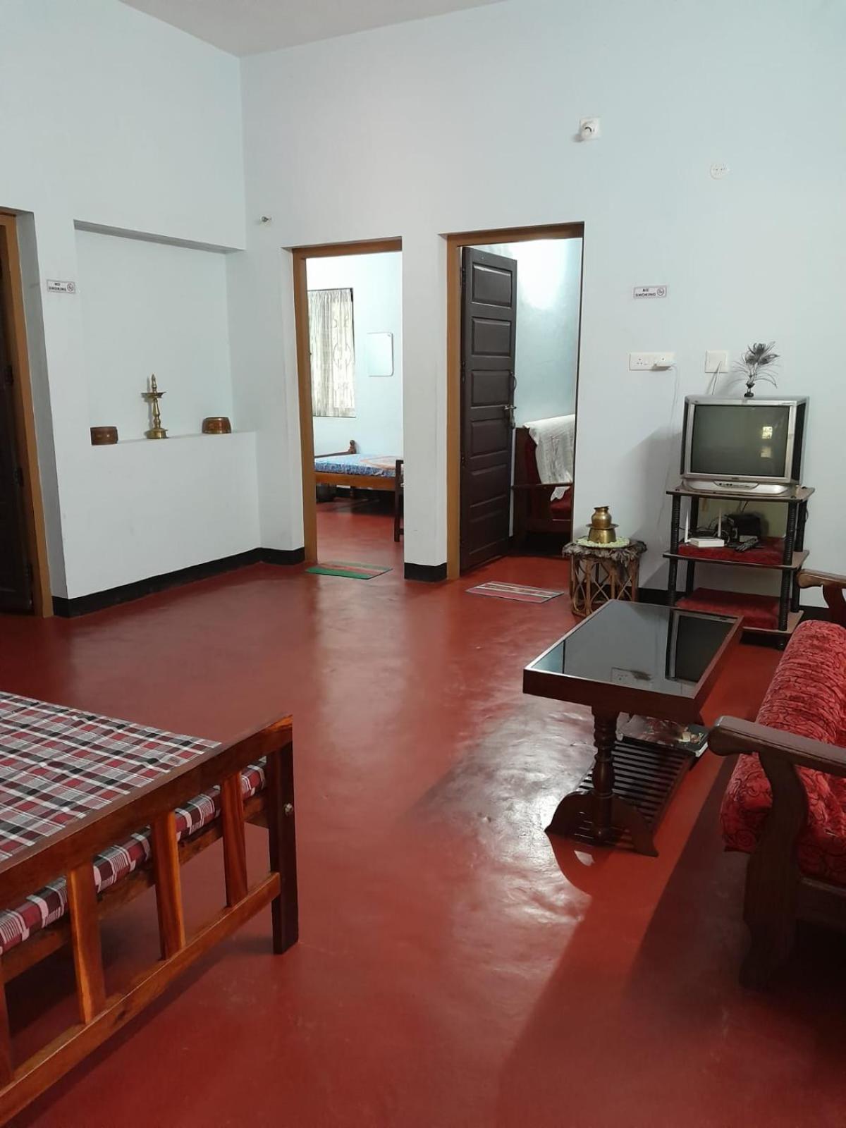 Kenoth Thaliyil Mana, Heritage Homestay Payyannur Exterior photo
